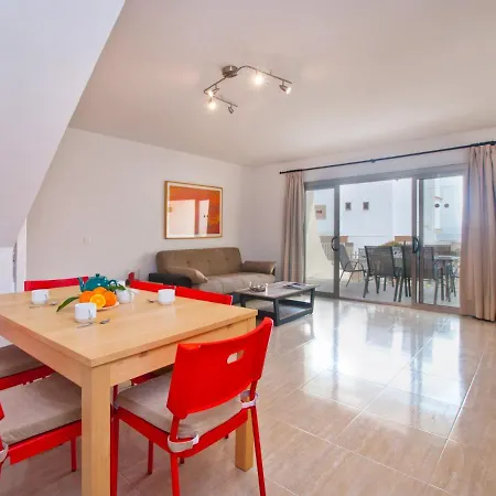 Apartment Paradise Bay 4 At Beach, Salzes 4 *